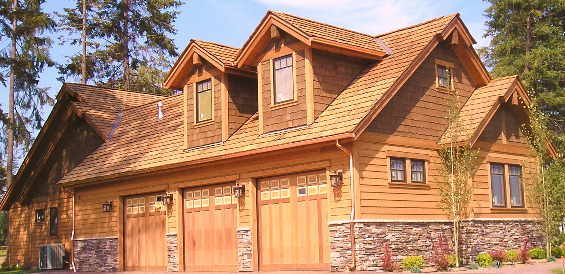 Cedar Siding A Low Maintenance Alternative Plymouth MN Contractor 